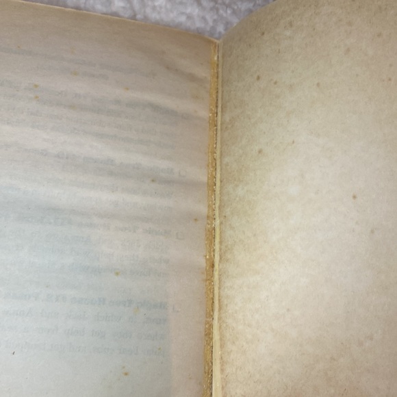 Vacation under the volcano magic treehouse book - Picture 5 of 6